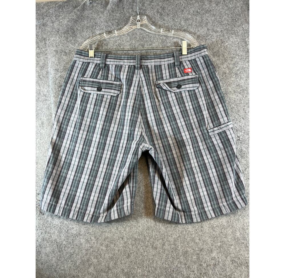 The North Face Shorts Mens 38 Gray Green Plaid Cotton Canvas Outdoor Hiking